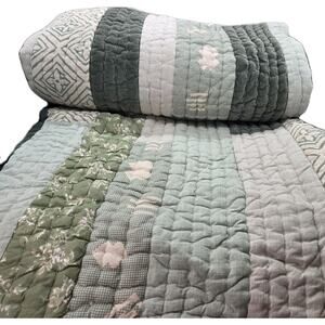 Rachel Zoe KING Quilt Multi Pattern Green Cream Floral NEW COTTAGECORE Farmhouse